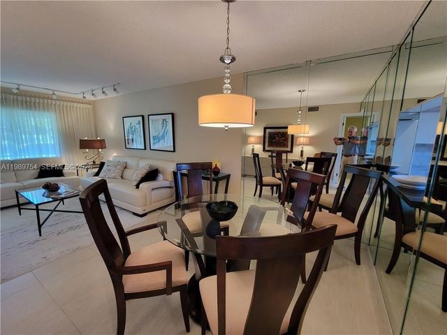 3774 Inverrary Boulevard 103P, Lauderhill, FL 33319