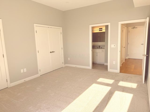 825 N 4th Street, 402, Columbus, OH 43215