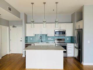 825 N 4th Street, 402, Columbus, OH 43215