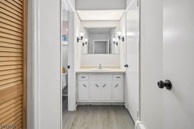 10 Laurel Trail, Kinnelon Boro, NJ 07405