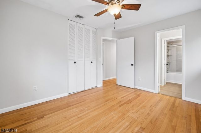 10 Laurel Trail, Kinnelon Boro, NJ 07405