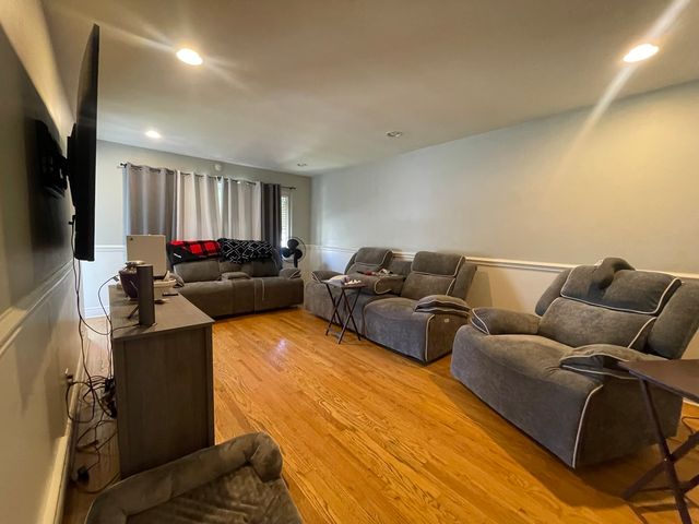 443 Mackinaw Avenue, Calumet City, IL 60409