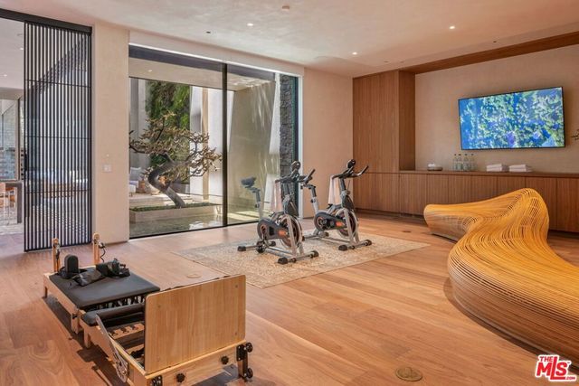 1357 Laurel Way, Beverly Hills, CA 90210