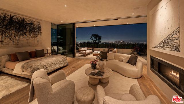 1357 Laurel Way, Beverly Hills, CA 90210