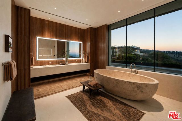 1357 Laurel Way, Beverly Hills, CA 90210