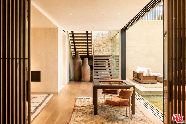 1357 Laurel Way, Beverly Hills, CA 90210