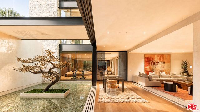 1357 Laurel Way, Beverly Hills, CA 90210