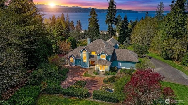 4193 S Camano Drive, Camano Island, WA 98282