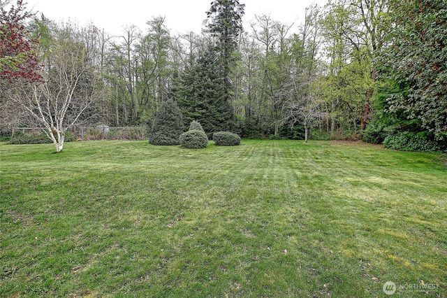4193 S Camano Drive, Camano Island, WA 98282