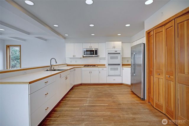 4193 S Camano Drive, Camano Island, WA 98282
