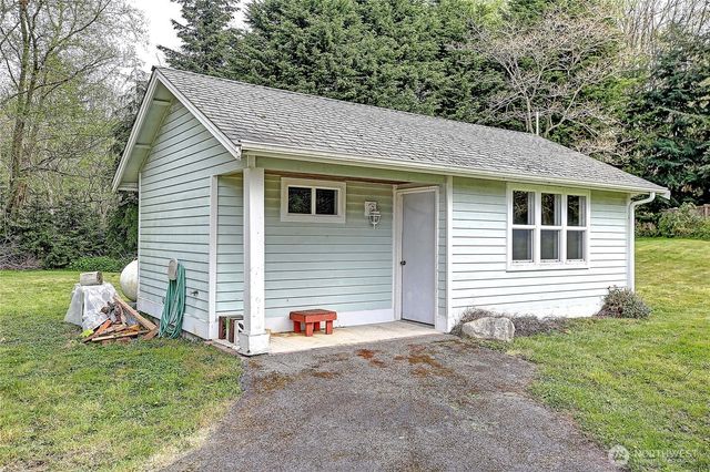 4193 S Camano Drive, Camano Island, WA 98282
