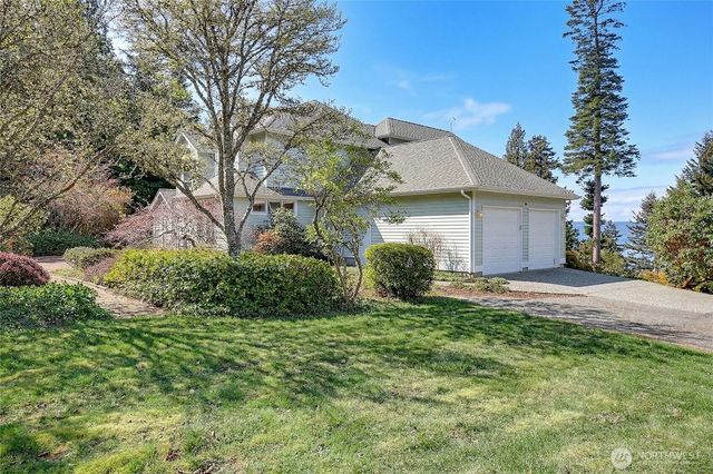 4193 S Camano Drive, Camano Island, WA 98282