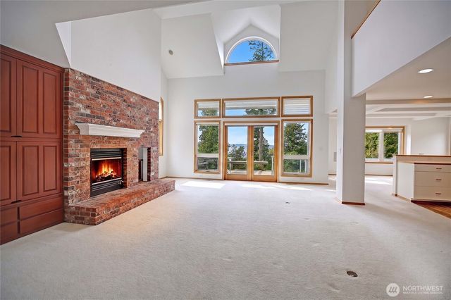 4193 S Camano Drive, Camano Island, WA 98282