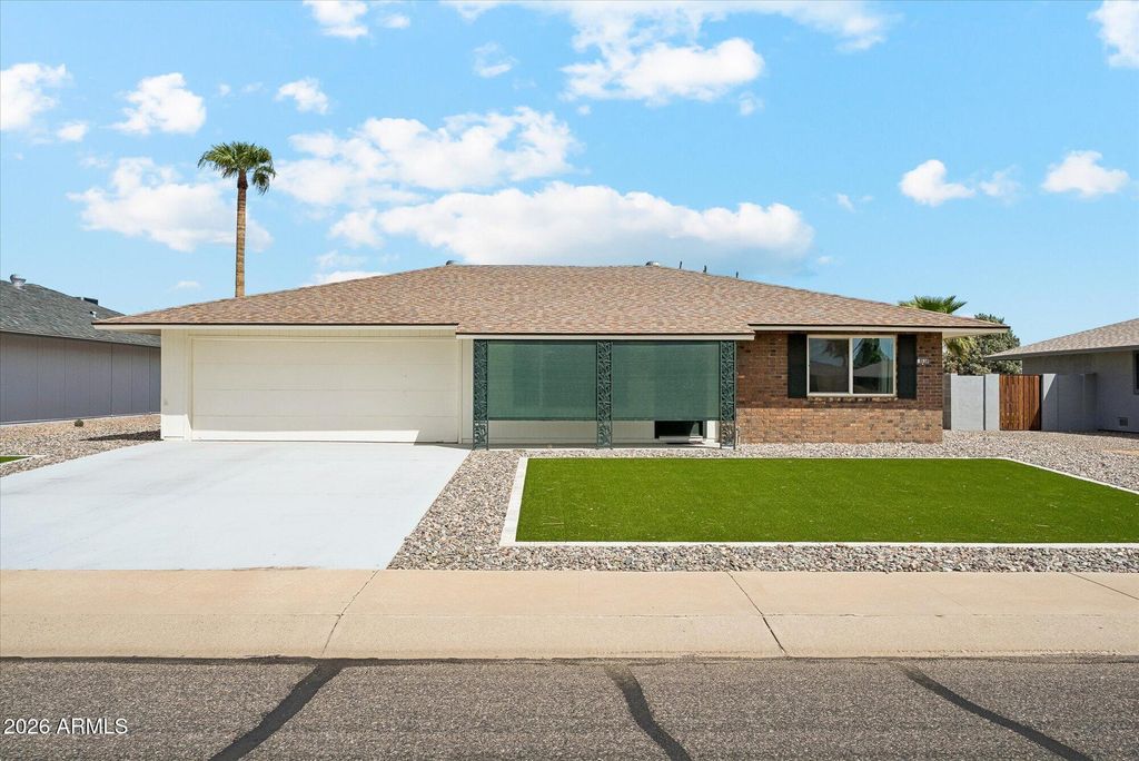 9538 W WILLOWBROOK Drive, Sun City, AZ 85373 — exterior