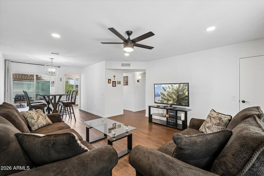 9538 W WILLOWBROOK Drive, Sun City, AZ 85373 — photo 5