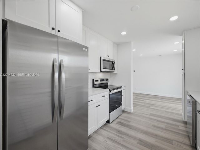 1229 18th Avenue N, Lake Worth, FL 33460