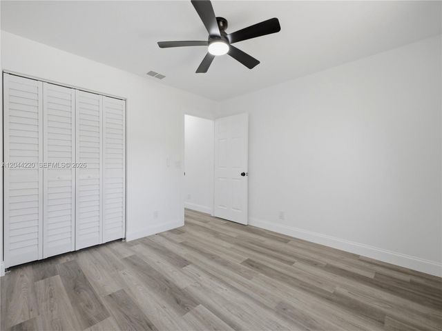 1229 18th Avenue N, Lake Worth, FL 33460