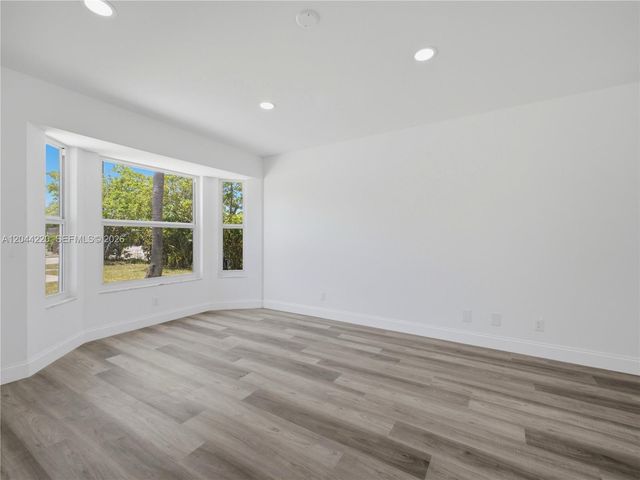 1229 18th Avenue N, Lake Worth, FL 33460