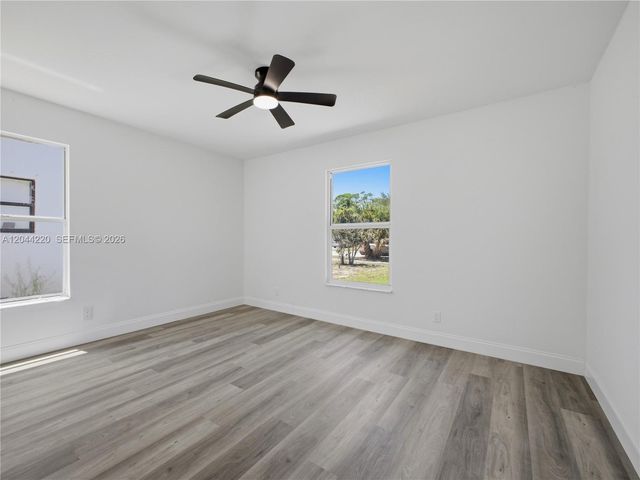 1229 18th Avenue N, Lake Worth, FL 33460
