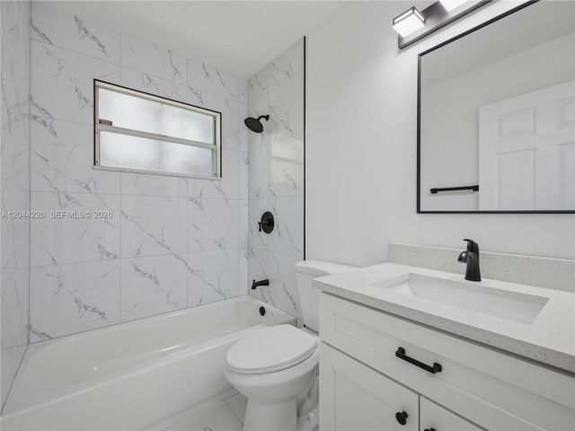 1229 18th Avenue N, Lake Worth, FL 33460
