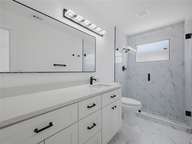1229 18th Avenue N, Lake Worth, FL 33460