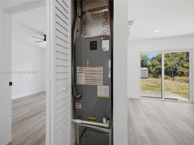 1229 18th Avenue N, Lake Worth, FL 33460