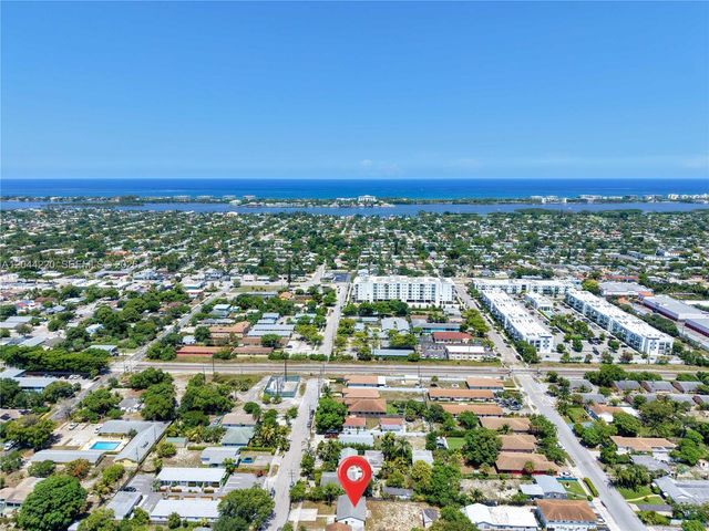 1229 18th Avenue N, Lake Worth, FL 33460