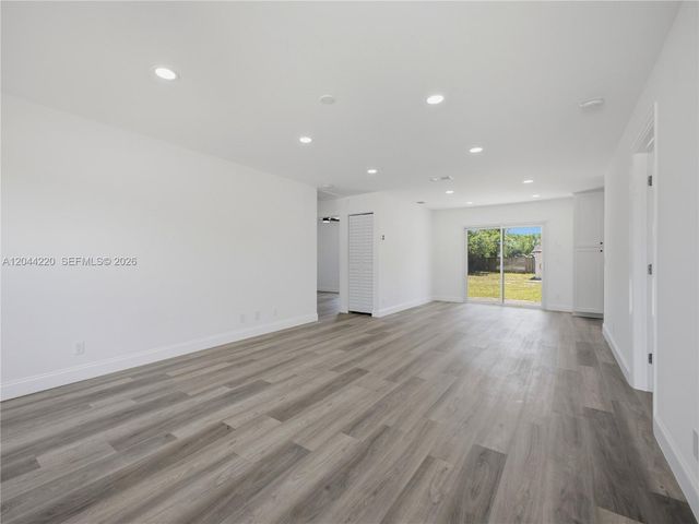 1229 18th Avenue N, Lake Worth, FL 33460