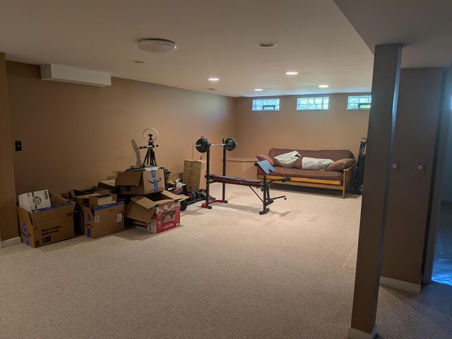 22248 N Innsbrook Drive, Farmington Hills, MI 48167