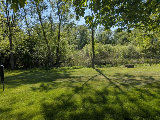 22248 N Innsbrook Drive, Farmington Hills, MI 48167