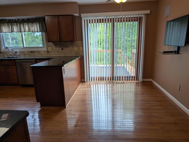 22248 N Innsbrook Drive, Farmington Hills, MI 48167