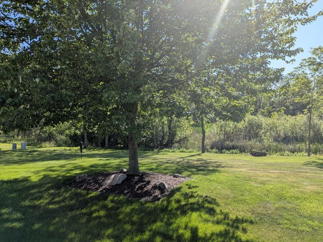22248 N Innsbrook Drive, Farmington Hills, MI 48167