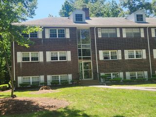 70 Farrwood Avenue 9, North Andover, MA 01845