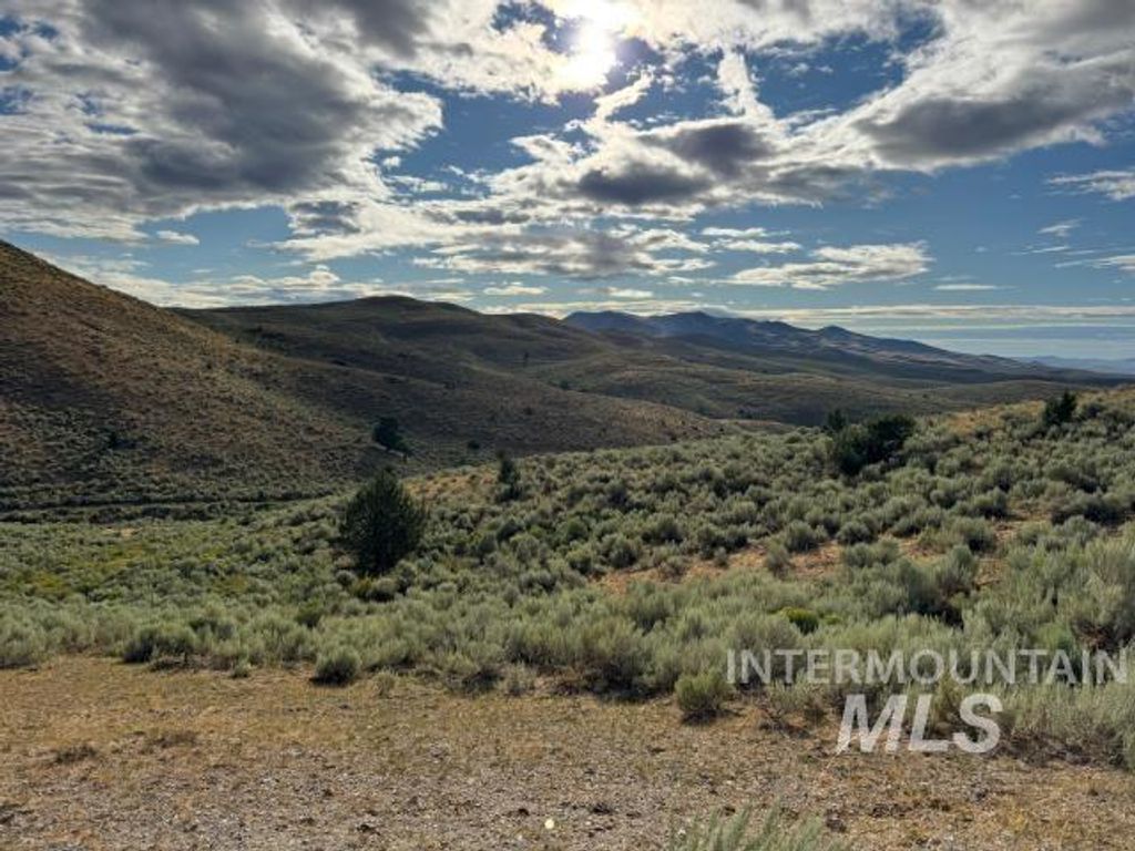 20894 Pioneer Lane, Bridgeport, OR 97819 photo 9