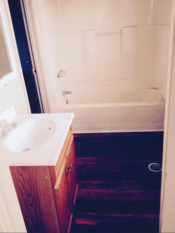 118 Robinson Road, Oyster Creek, TX 77541