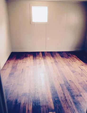 118 Robinson Road, Oyster Creek, TX 77541