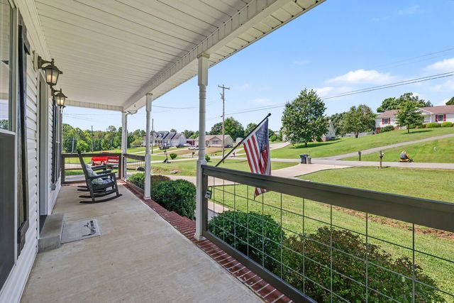 1003 Creek Bottom Rd, White Bluff, TN 37187