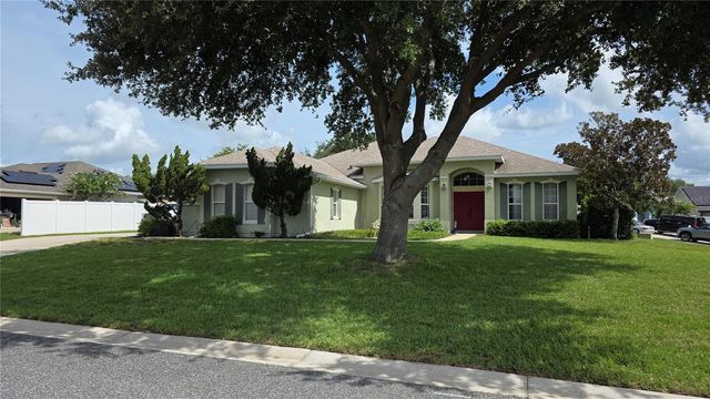 36812 QUEEN BEE LANE, Grand Island, FL 32735