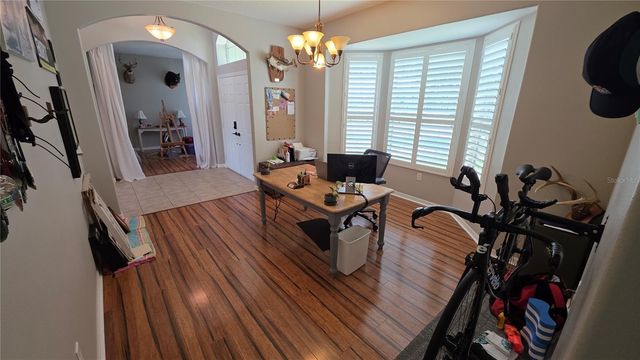 36812 QUEEN BEE LANE, Grand Island, FL 32735