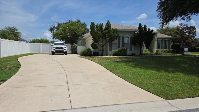 36812 QUEEN BEE LANE, Grand Island, FL 32735