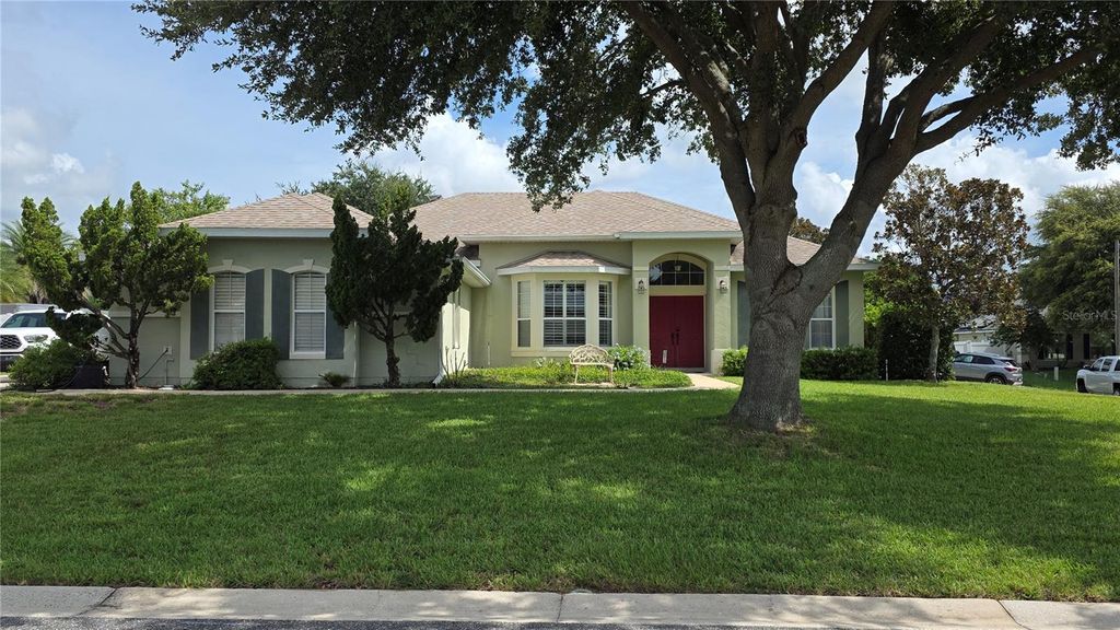 36812 QUEEN BEE LANE, Grand Island, FL 32735