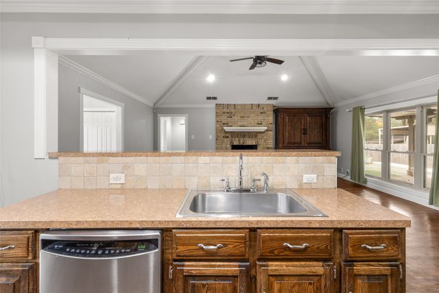 18133 Briarcrest Drive, Flint, TX 75762