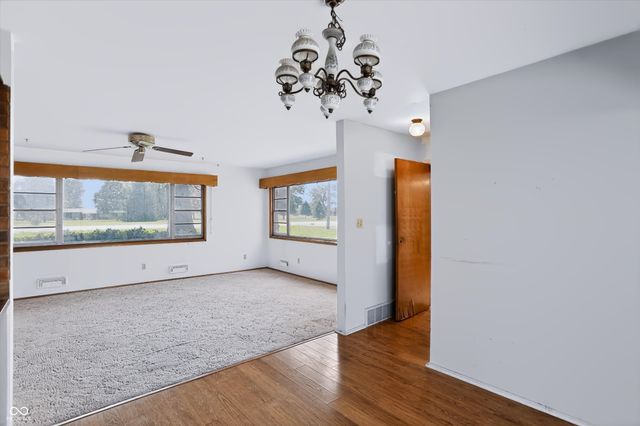 3696 N State Road 9, Greenfield, IN 46140