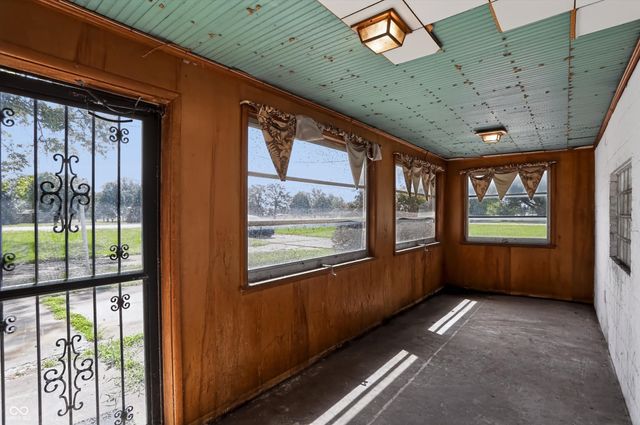 3696 N State Road 9, Greenfield, IN 46140