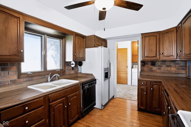 3696 N State Road 9, Greenfield, IN 46140