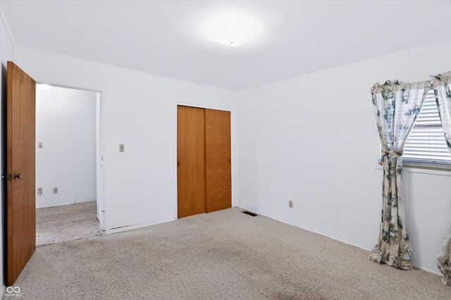 3696 N State Road 9, Greenfield, IN 46140