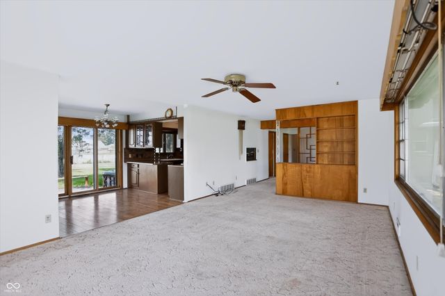 3696 N State Road 9, Greenfield, IN 46140