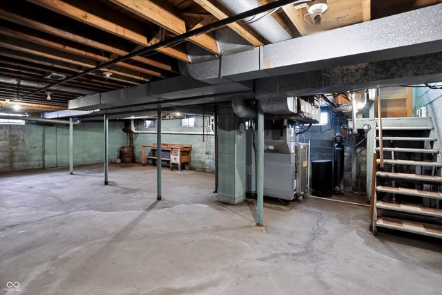 3696 N State Road 9, Greenfield, IN 46140