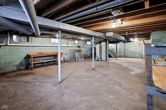 3696 N State Road 9, Greenfield, IN 46140