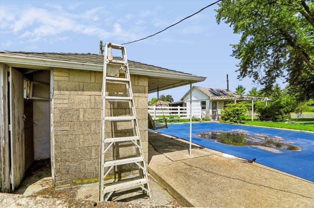 3696 N State Road 9, Greenfield, IN 46140